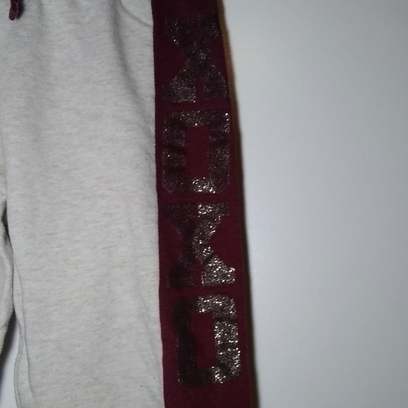 Sweats - Picture 3 of 5